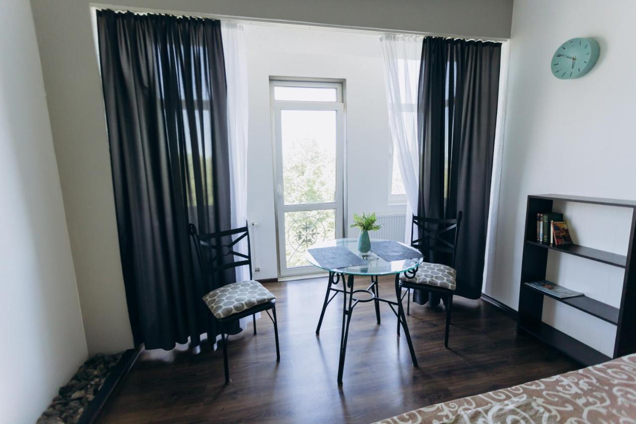 Apartments Біля Жд Вокзалу Івано-Франківськ Екстер'єр фото